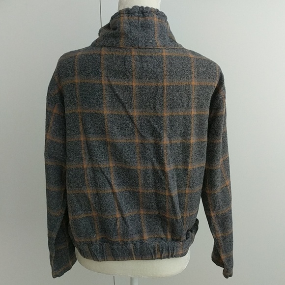 Longsleeves turtle neck loose type with pockets - Picture 4 of 6
